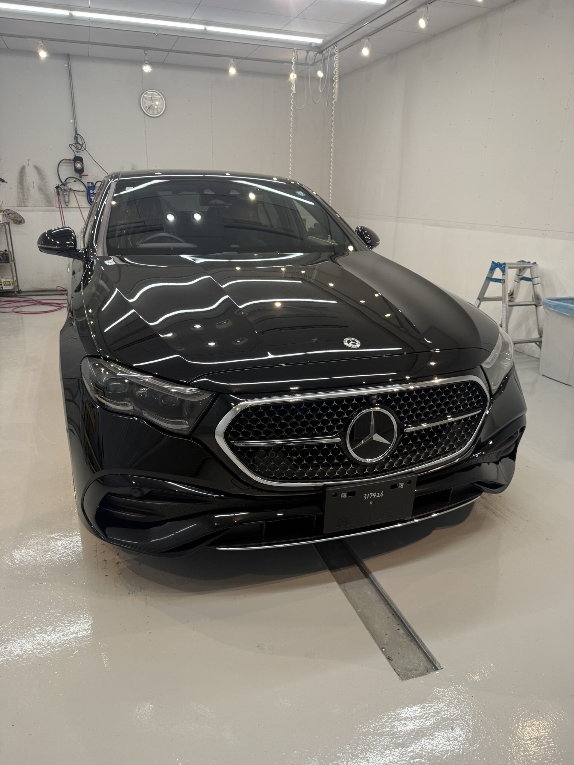 ベンツ　E220d　簡易コーティング施工